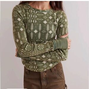 We The Free Green Patterned Long Sleeve Top